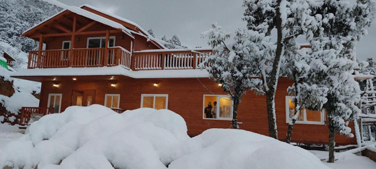 Vanprastha Resorts Dwarahat Екстериор снимка