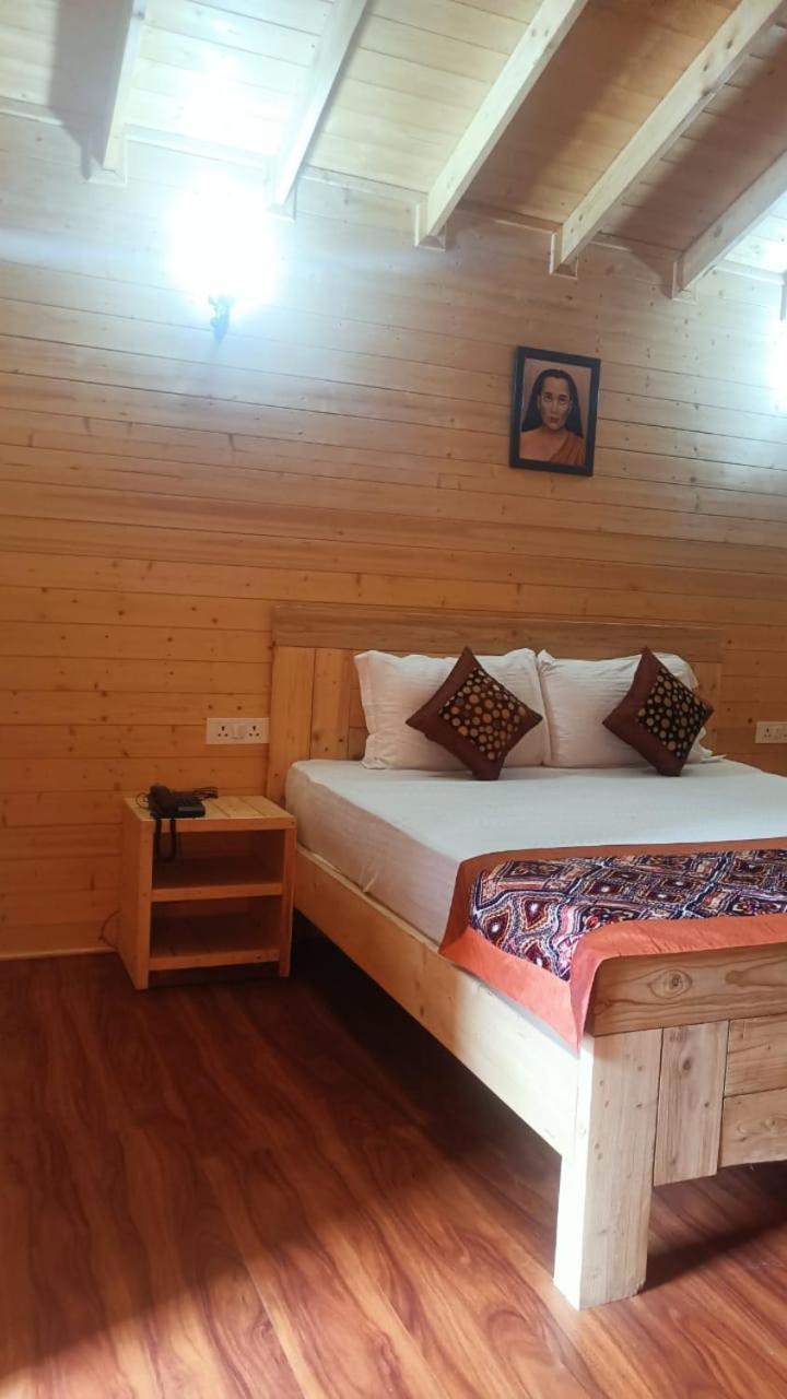 Vanprastha Resorts Dwarahat Екстериор снимка