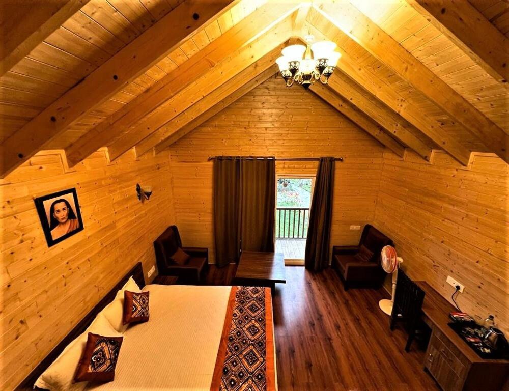 Vanprastha Resorts Dwarahat Екстериор снимка