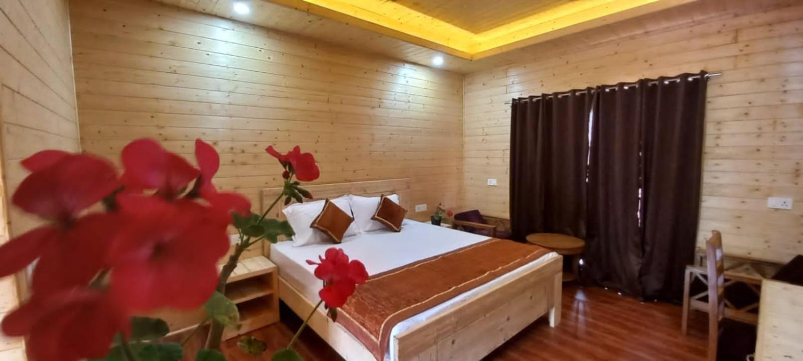 Vanprastha Resorts Dwarahat Екстериор снимка